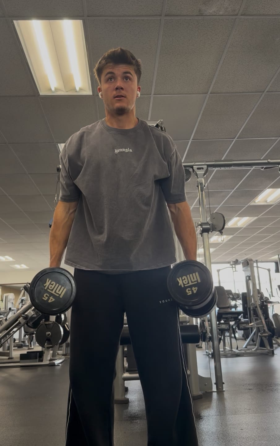 Customer photo review of 4293 - Core Relaxed Tees