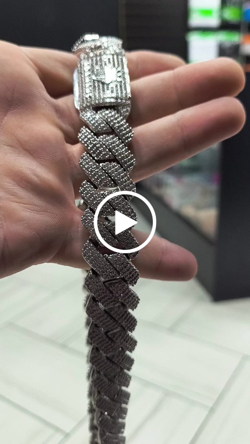 Customer video review of 34.3CT 20mm Moissanite Monaco Chain - Silver - D Color - VVS1