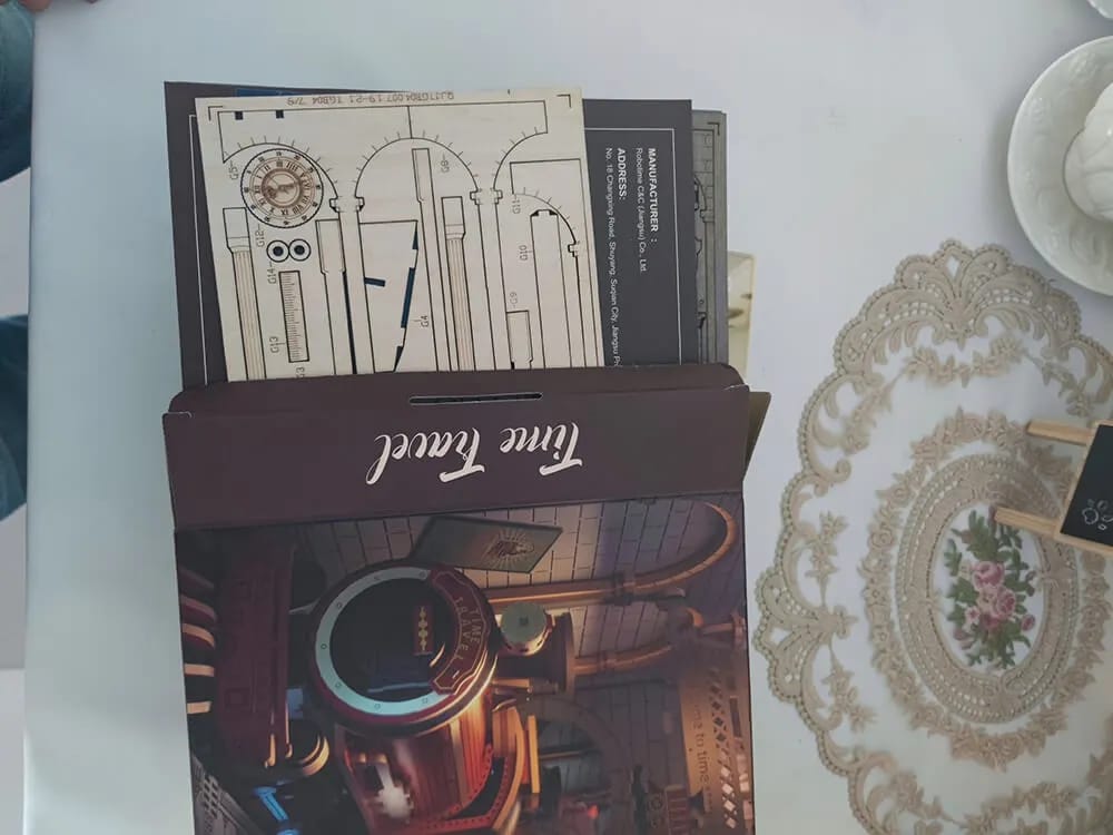 Customer photo review of Book Nook - Maison Magique