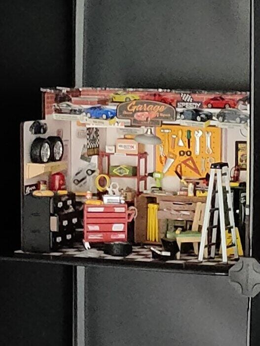 Customer photo review of Maison miniature Atelier de garage