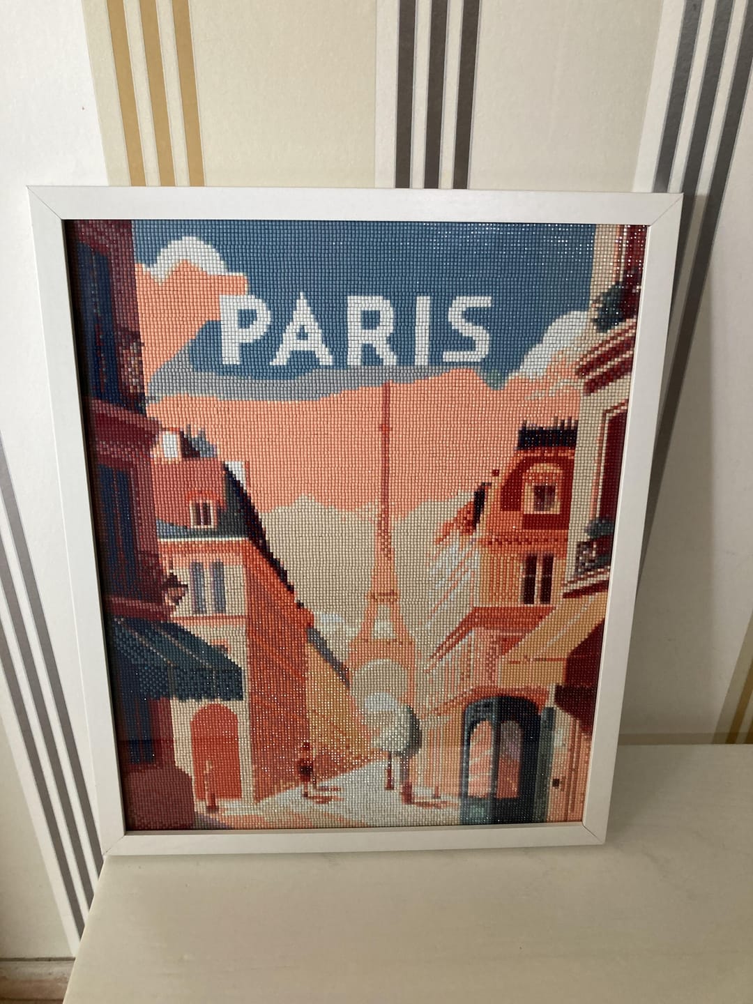 Customer photo review of Broderie Diamant - Affiche Poster Paris