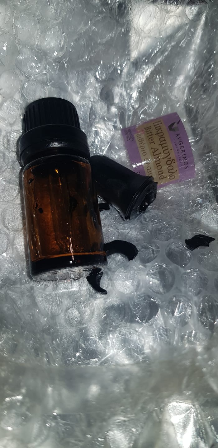 Customer photo review of Αιθέριο έλαιο Πικραμύγδαλο (Bitter Almond), φαρμακευτικής & καλλυντικής χρήσης