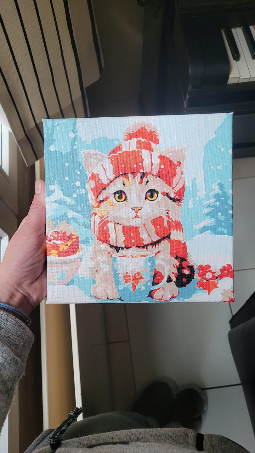 Customer photo review of Mini Peinture par Numéros 20x20cm avec cadre Chat Mignon avec Écharpe Rouge