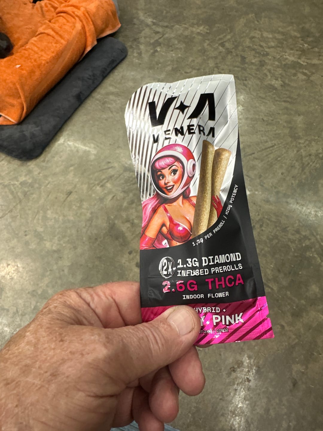 Customer photo review of 2.6g Infused THCa 2 Pack Prerolls - Lady Pink