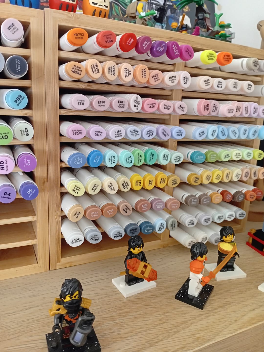 Customer photo review of Ohuhu Bamboo Marker Organizer
