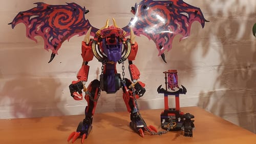 Customer photo review of Dragón del Caos: Colmillo Tronador