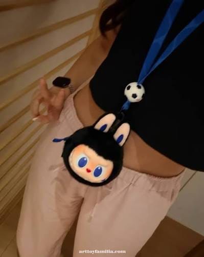 Customer photo review of Labubu Pin For Love Series Blind Box (N–Z Single Box)