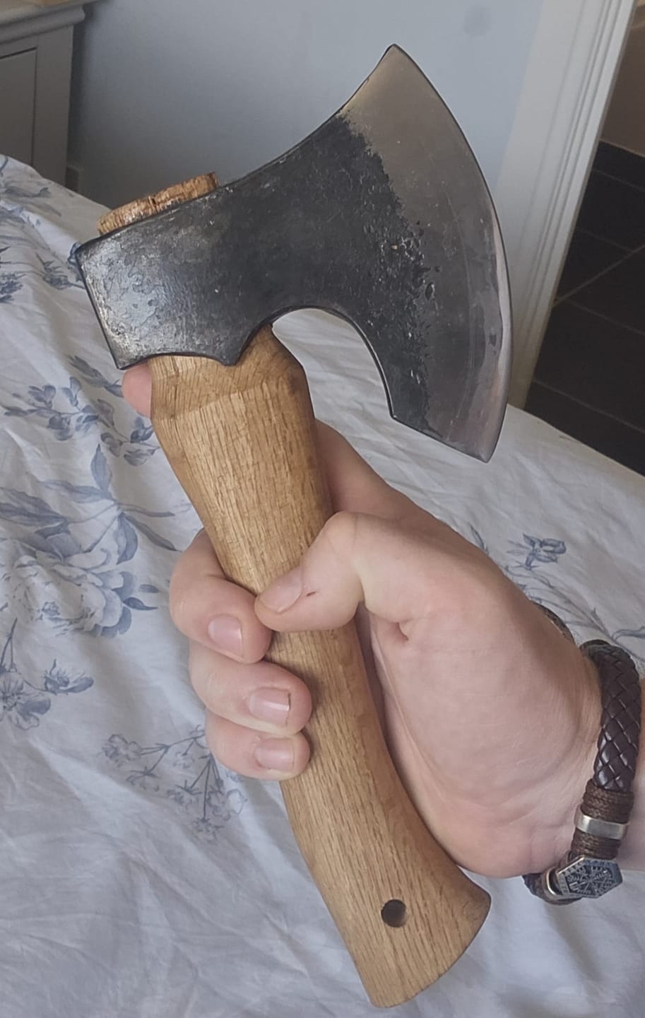 Customer photo review of The Bushcraftsman Axe