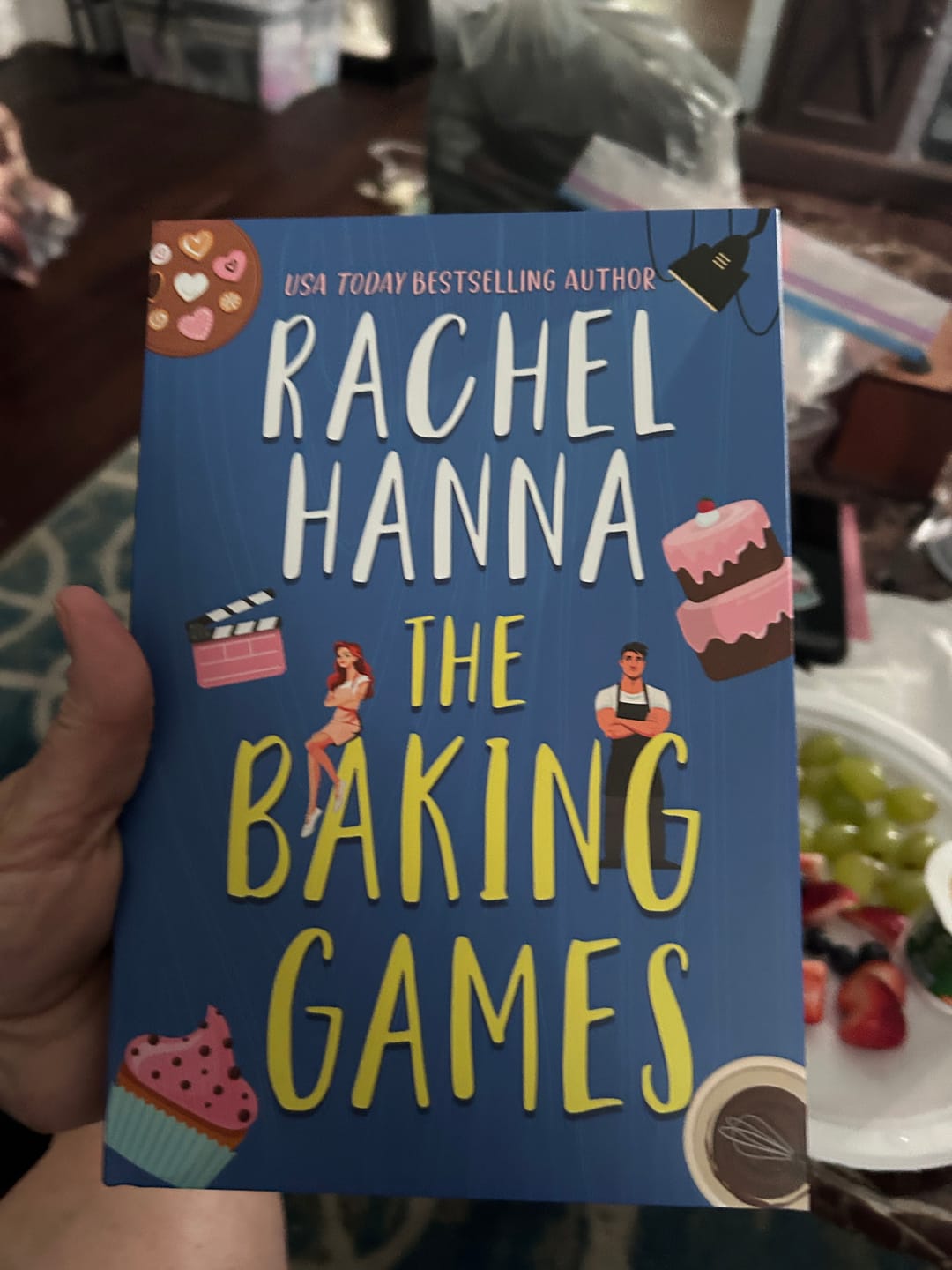 Customer photo review of SPECIAL EDITION The Baking Games Hardcover with Sprayed Edges (+ AUTHOR-SIGNED BOOKPLATE)