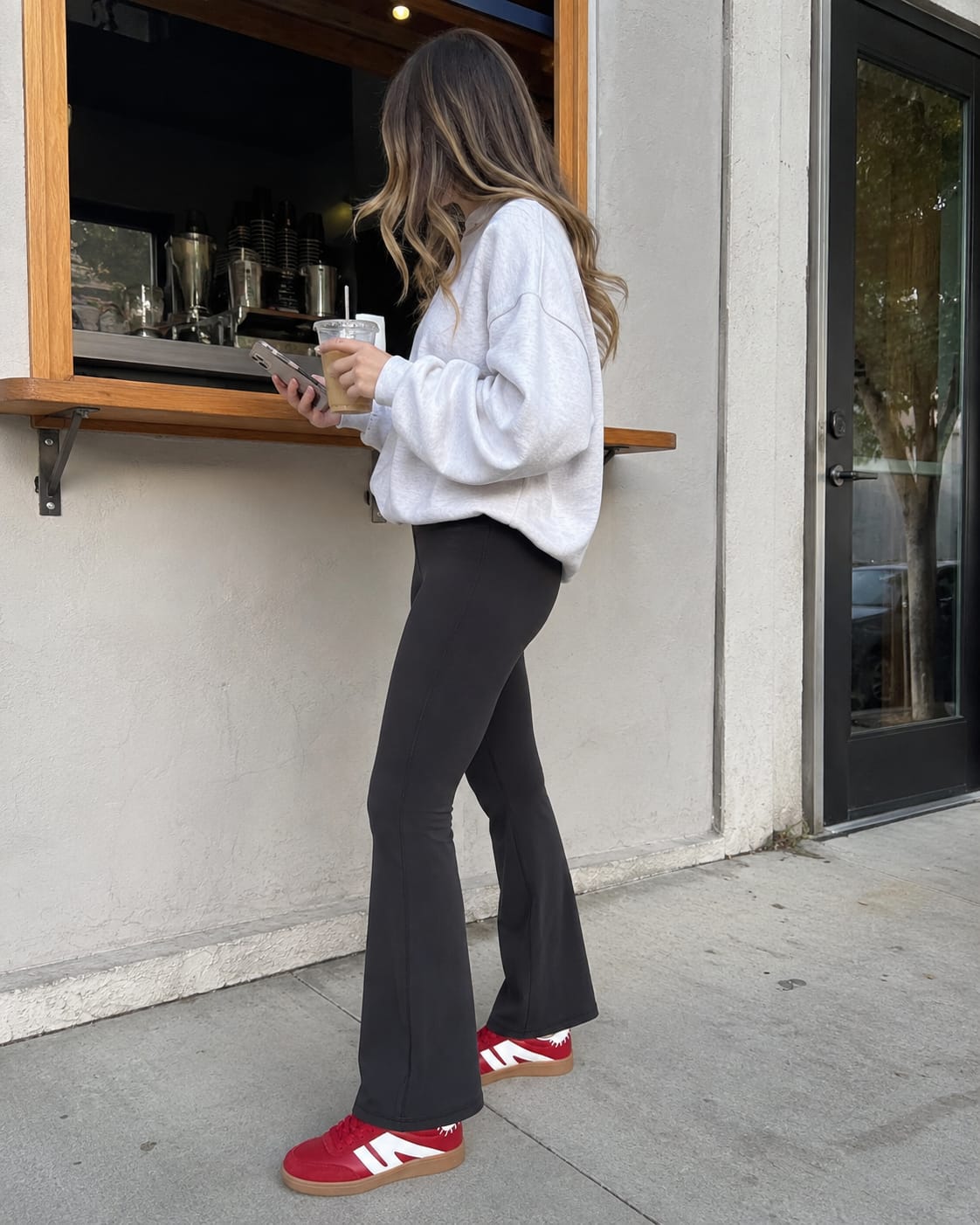 Customer photo review of LUCKY STEP Classic Retro Gum Sole Sneakers