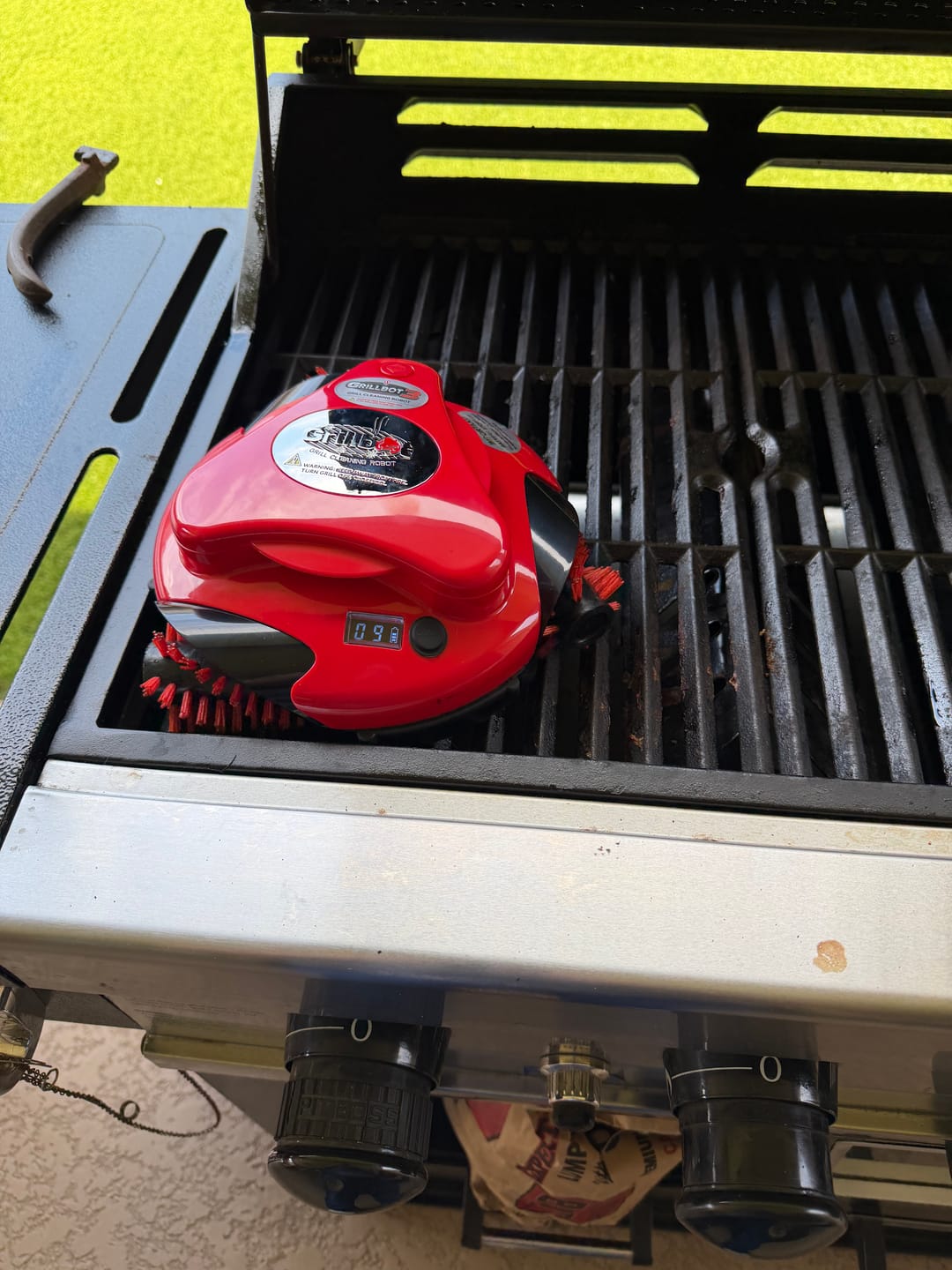 Customer photo review of Grillbot Grill Cleaning Robot