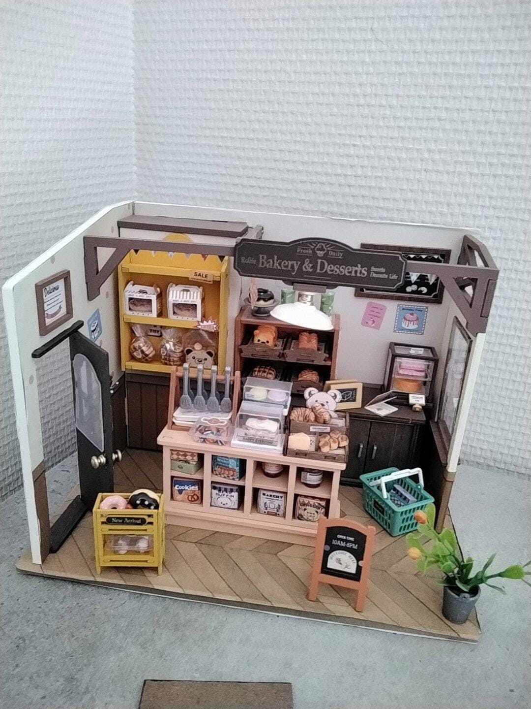 Customer photo review of Maison miniature La Maison de Pâtisserie de Becka
