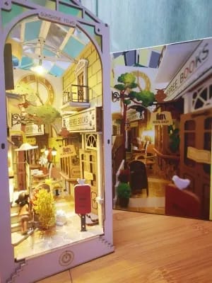 Customer photo review of Book Nook - Ville du Soleil