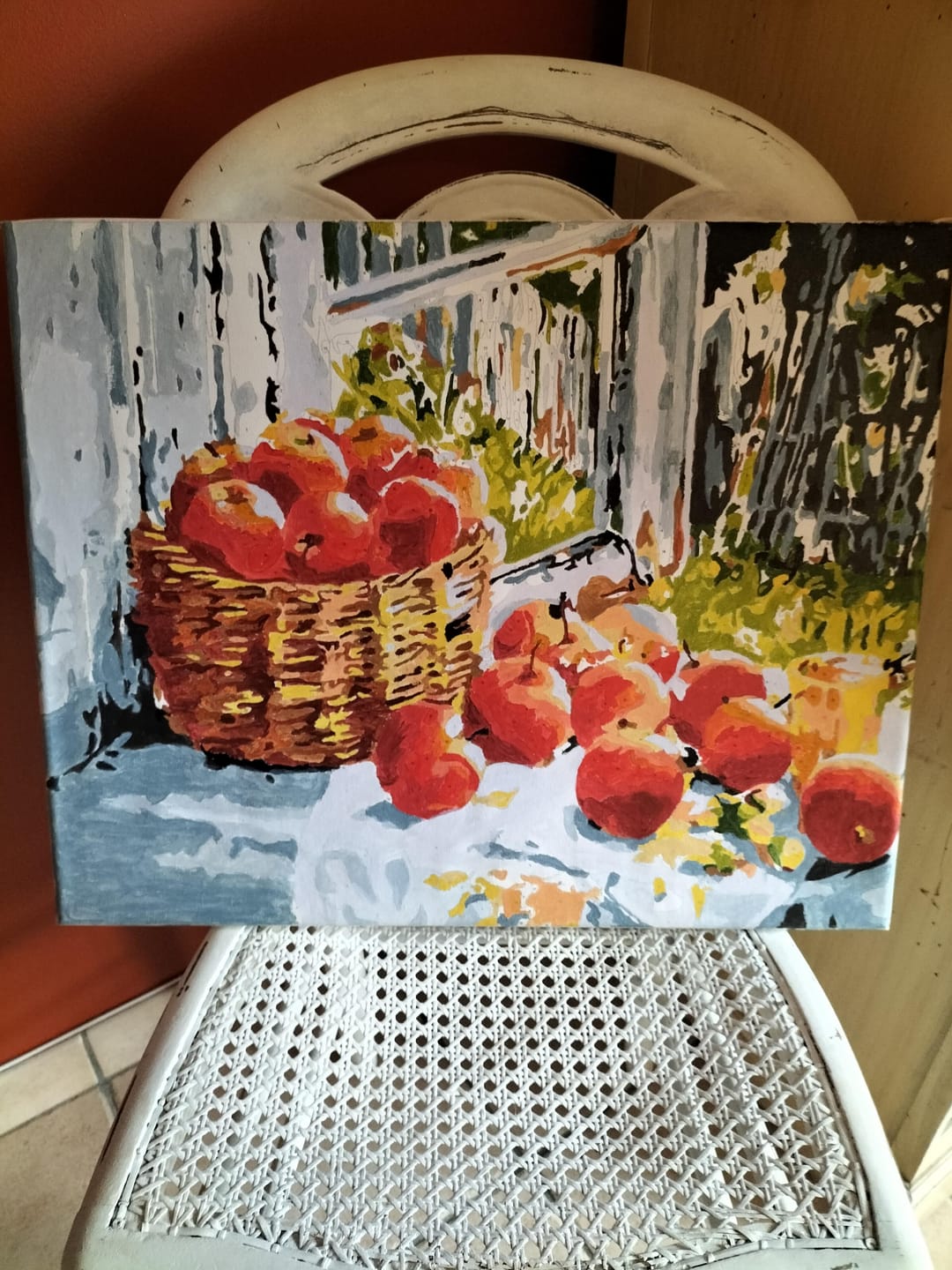 Customer photo review of Pommes rouges près de la Fenêtre