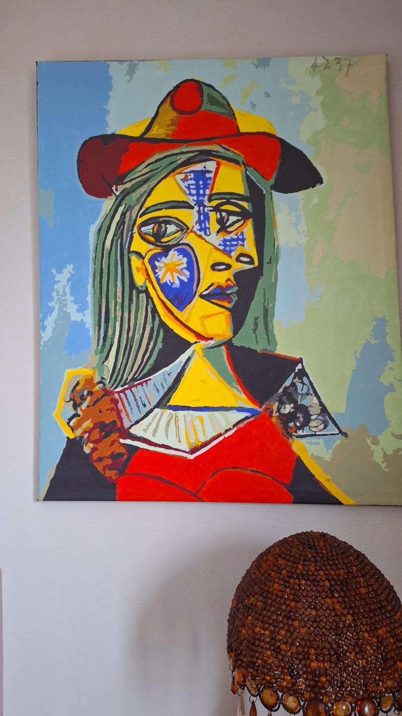 Customer photo review of Femme au Chapeau
