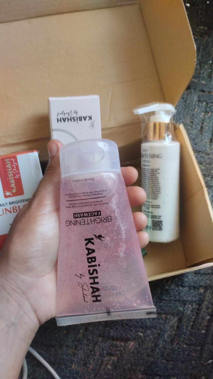 Customer photo review of Kojic Acid Hyper Pigmentation Bundle