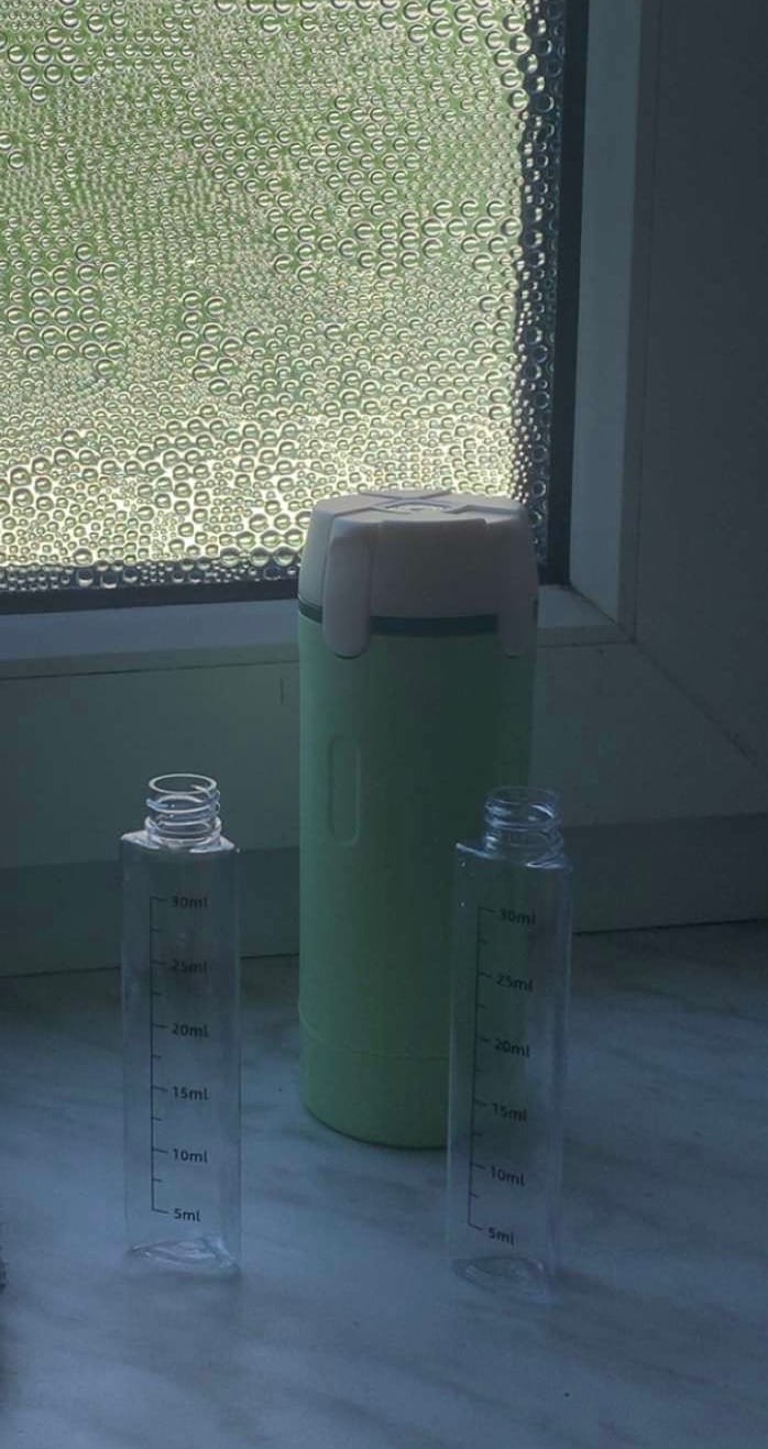 Customer photo review of Distributeur de voyage 4 en 1