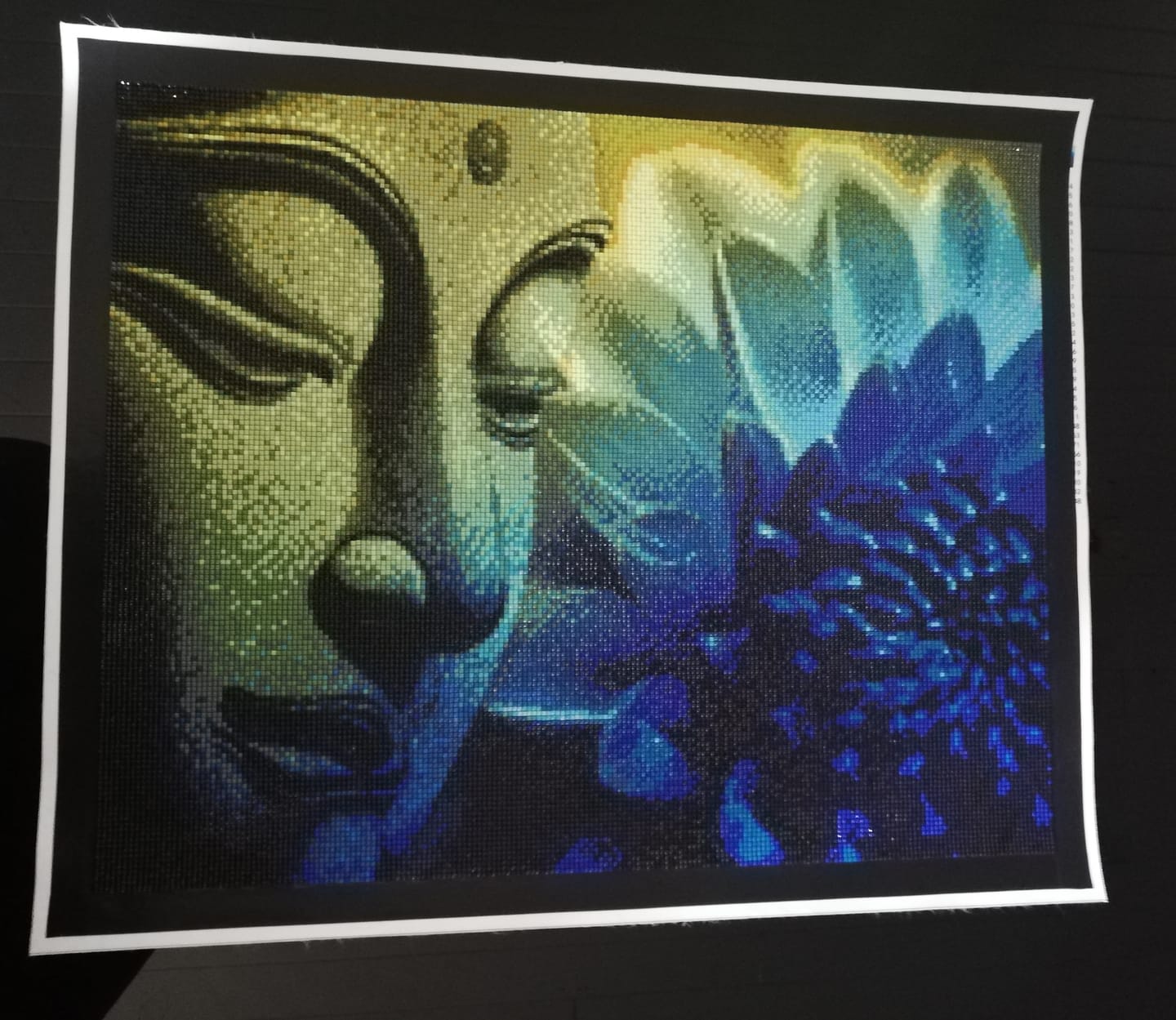 Customer photo review of Broderie Diamant - Bouddha et Lotus