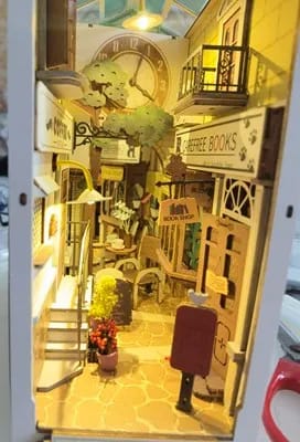 Customer photo review of Book Nook - Ville du Soleil