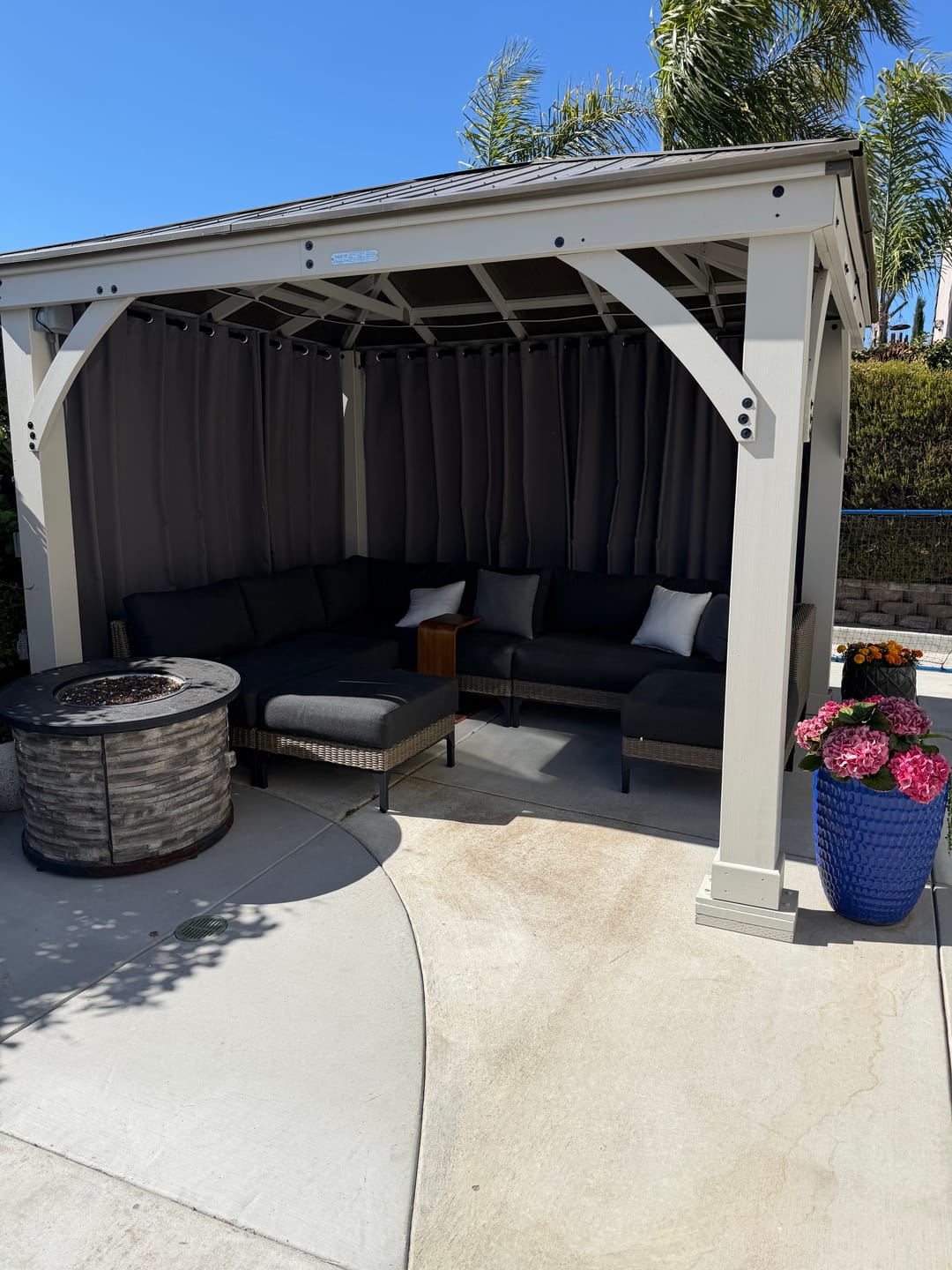 Customer photo review of Top & Bottom Grommet Windproof Outdoor Curtains for Patio 2 Panels | Outdoor Standard