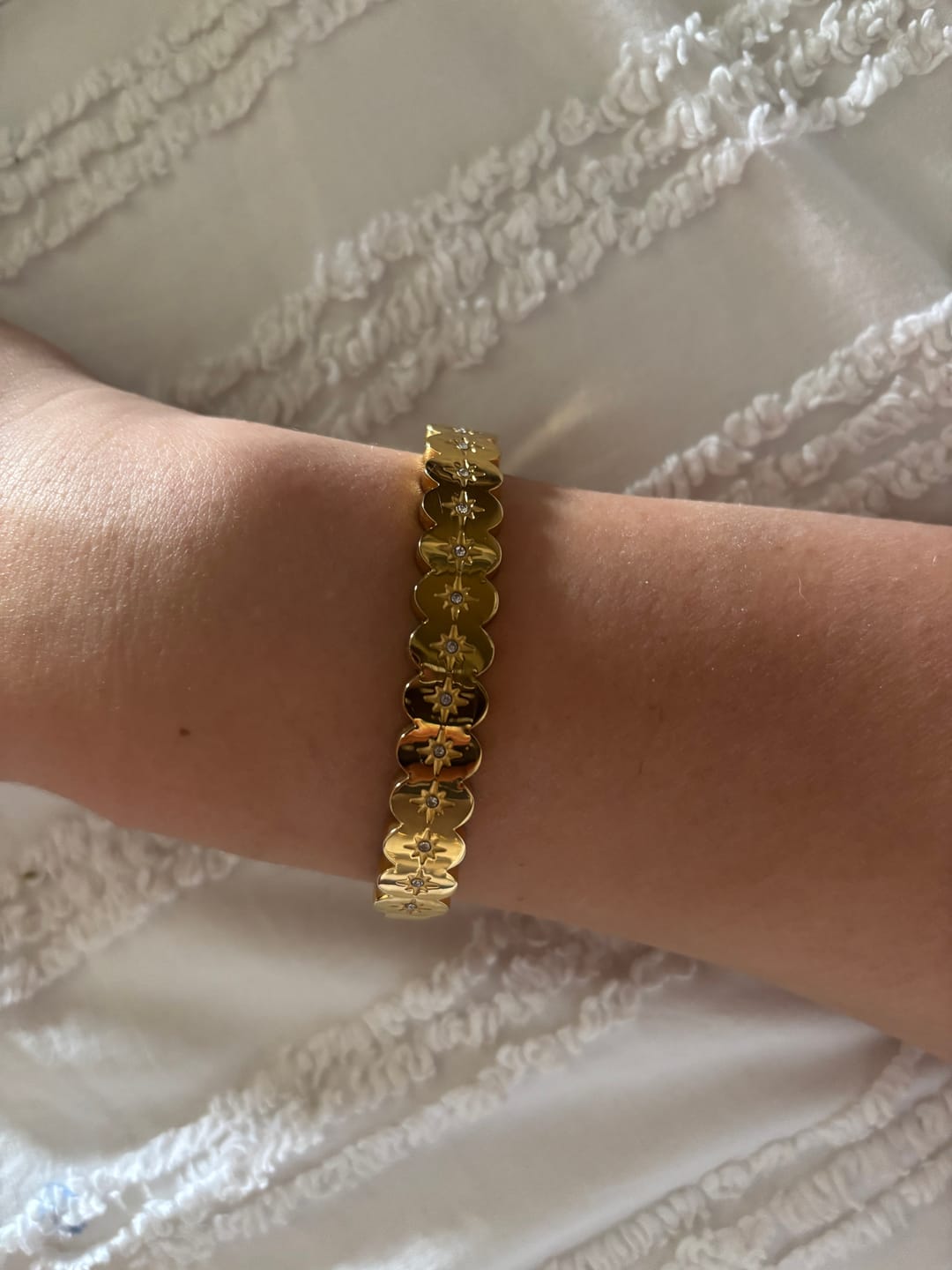 Customer photo review of Tallulah Gold Crystal Scallop Star Bangle