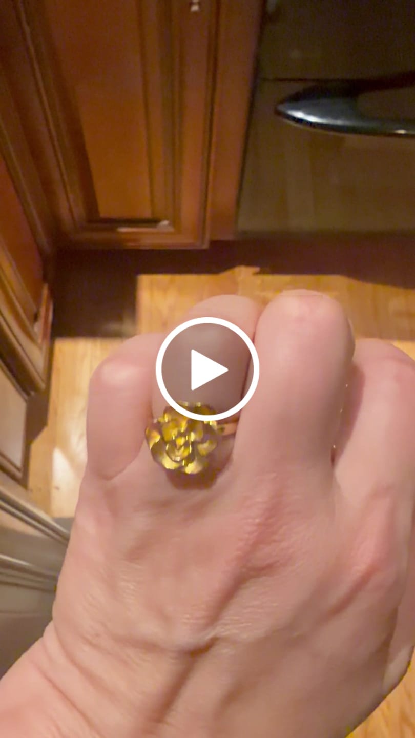 Customer video review of Pua Kala Floral Ring (Bundle)