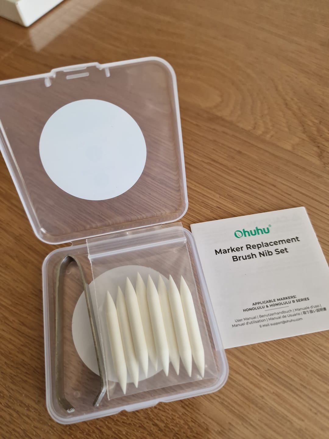 Customer photo review of Ohuhu Replacement Brush Nibs Of Honolulu & Honolulu B Series (Europe Only)