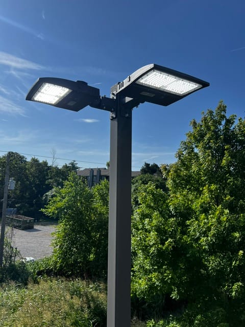 Customer photo review of LED Pole Light 150W/120W/100W with Dusk to Dawn Photocell, 5700K, 133LM/W, Universal Mount (Adjustable Slip Fitter + Wall Mount), Bronze, AC120-277V,  Waterproof IP65, Parking Lot Lights, Outdoor Area Street Security Lighting Fixture