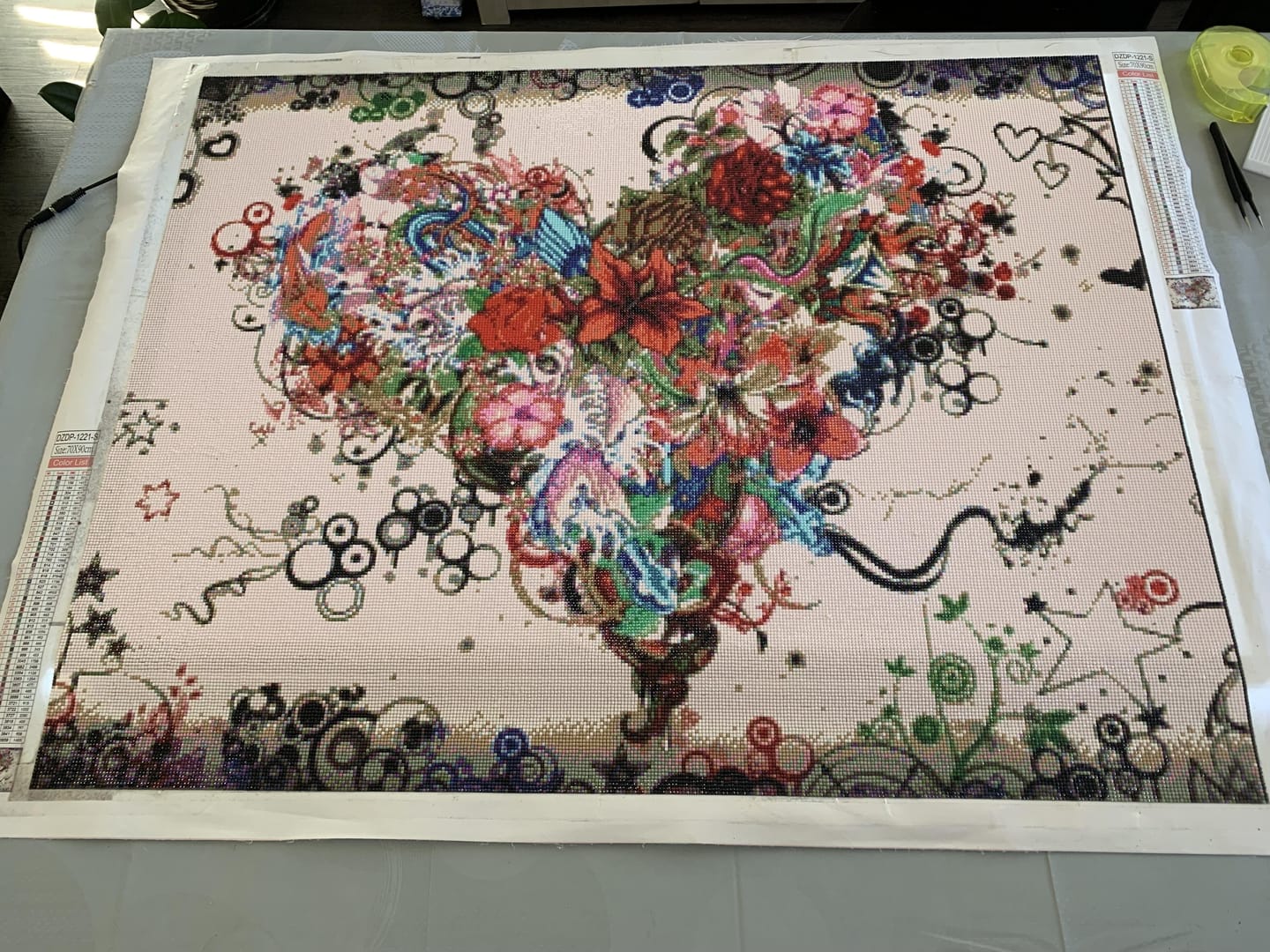 Customer photo review of Broderie Diamant - Coeur Graffiti