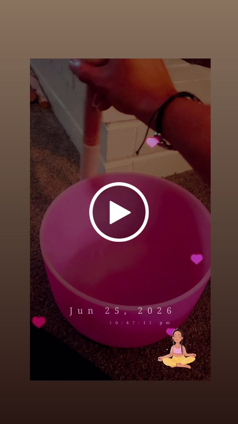 Customer video review of Pink Crystal Singing Bowl 8"~12" Chakra Frosted Quartz Sound Healing Bowl Meditation
