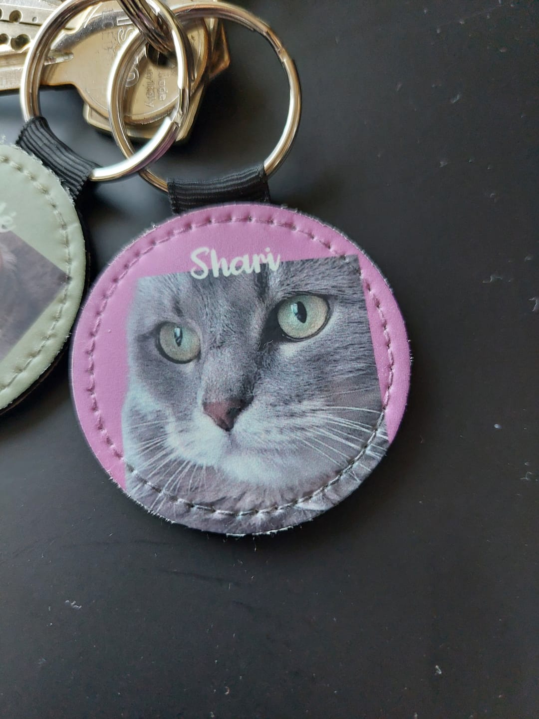 Customer photo review of Portrait d'animal - Porte-clés personnalisé