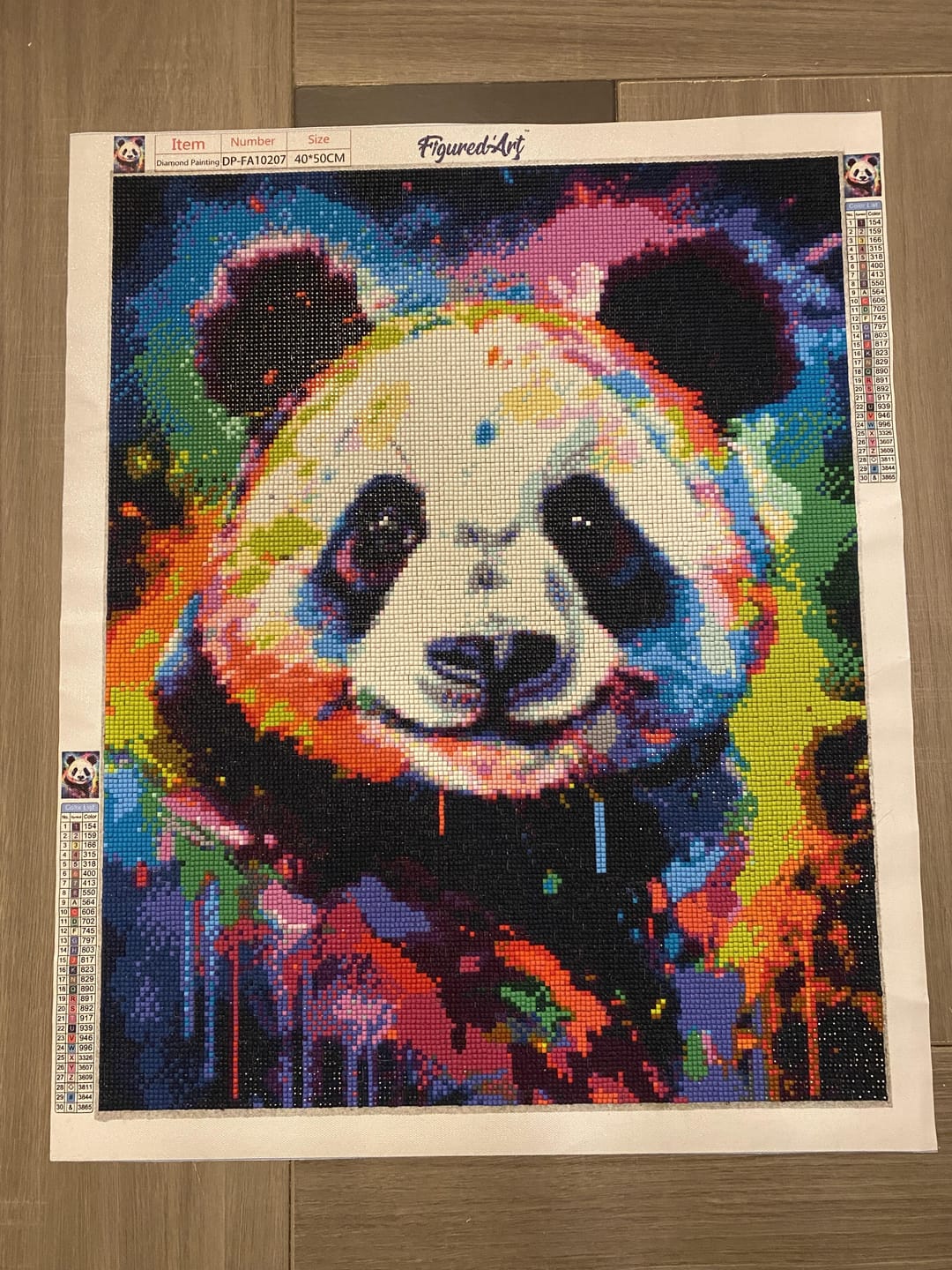 Customer photo review of Broderie Diamant - Panda Coloré Abstrait