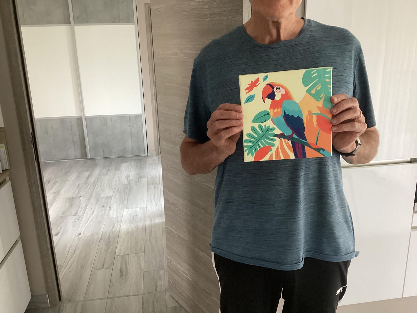Customer photo review of Mini Peinture par Numéros 20x20cm avec cadre Perroquet Tropical