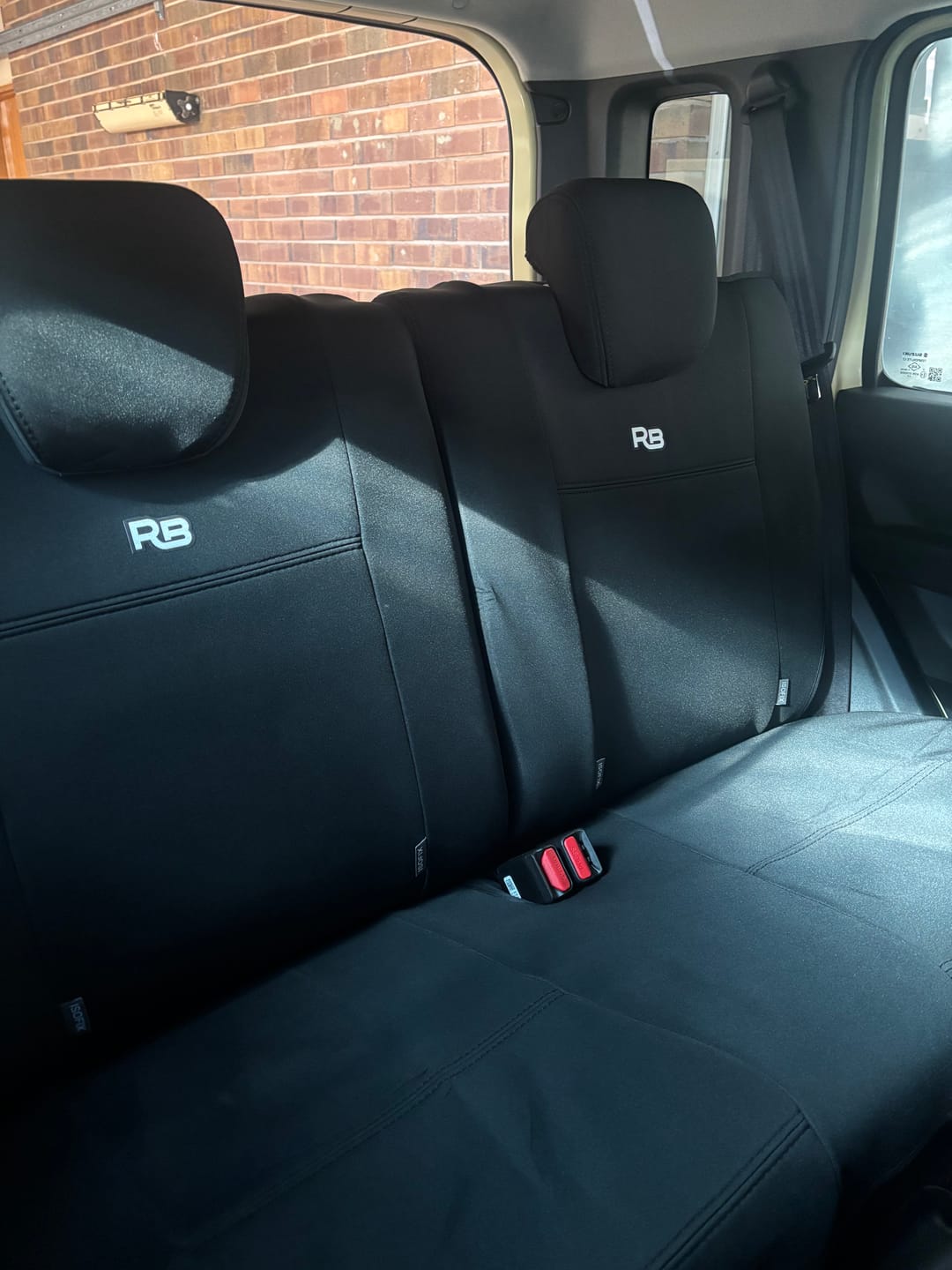 Customer photo review of Suzuki Jimny - 4th Gen GJ - GP4 Neoprene Rear Row Seat Covers (Available)