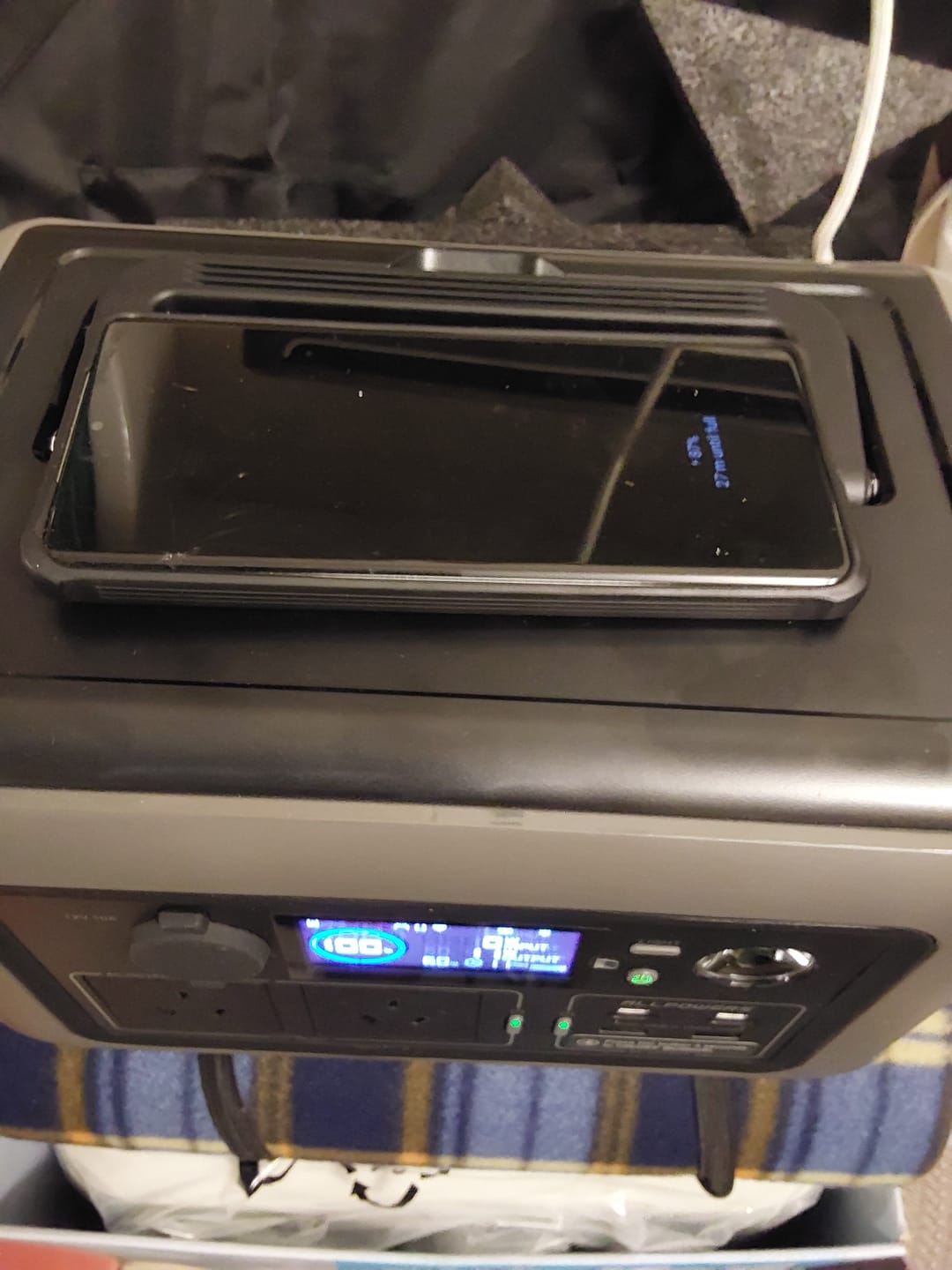 Customer photo review of ALLPOWERS R600 Portable Power Station 600W 299Wh LiFeP04 Battery