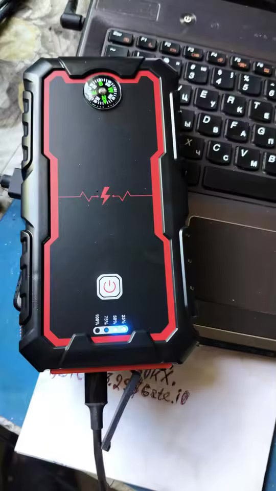 Customer photo review of Auto-Starthilfe V1 Pro — 2000A Jump Starter mit Powerbank & LED-Notleuchte