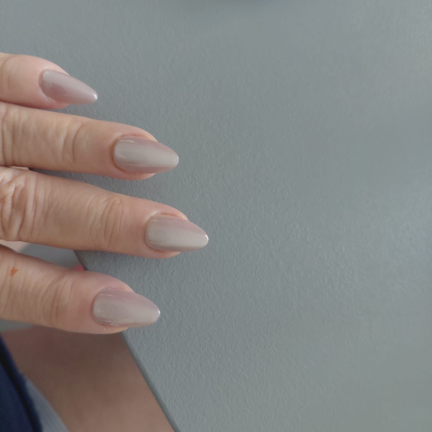 Customer photo review of Starter Set - Press On Nails
