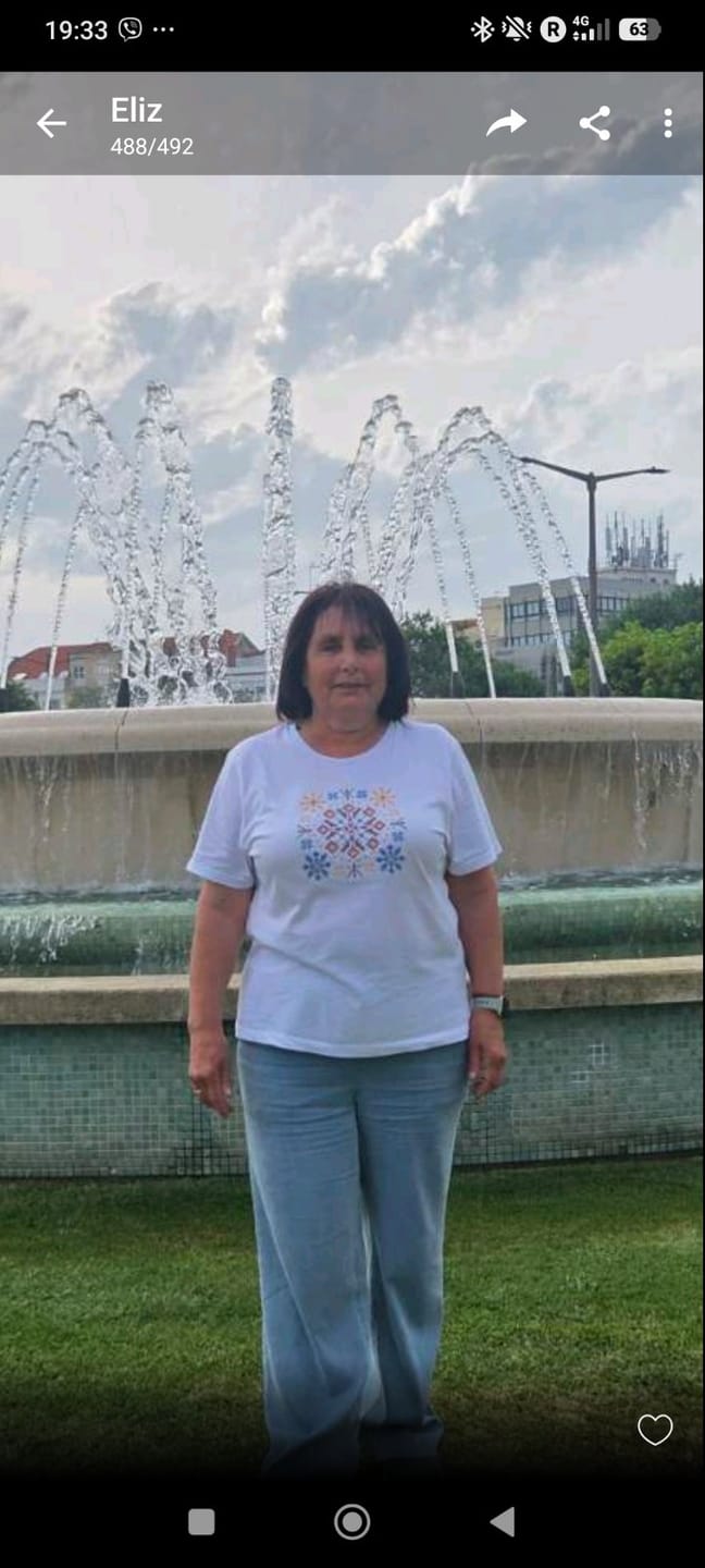 Customer photo review of Дамска тениска "Елховска елбетица"