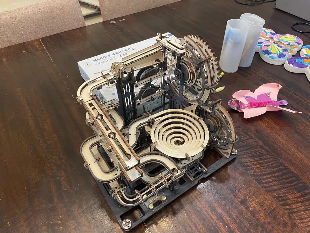 Customer photo review of Puzzle 3D Ville de Nuit en Marbre