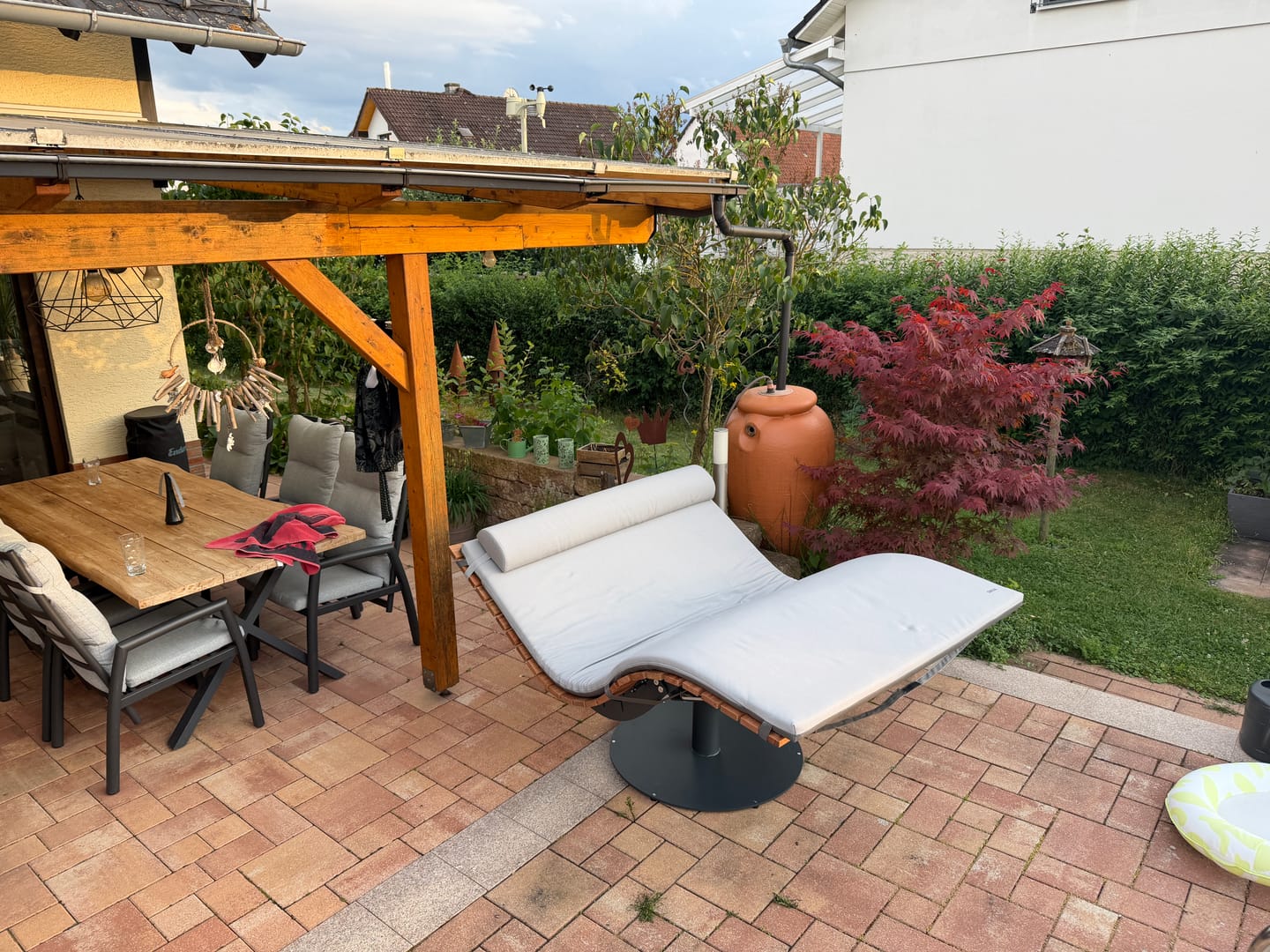 Customer photo review of MEBE Wave Lounge - drehbare Gartenliege für 2 Personen