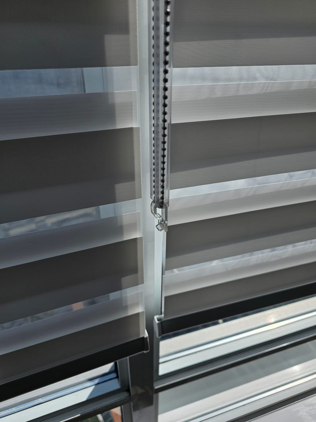 Customer photo review of SmartShade (Wired)