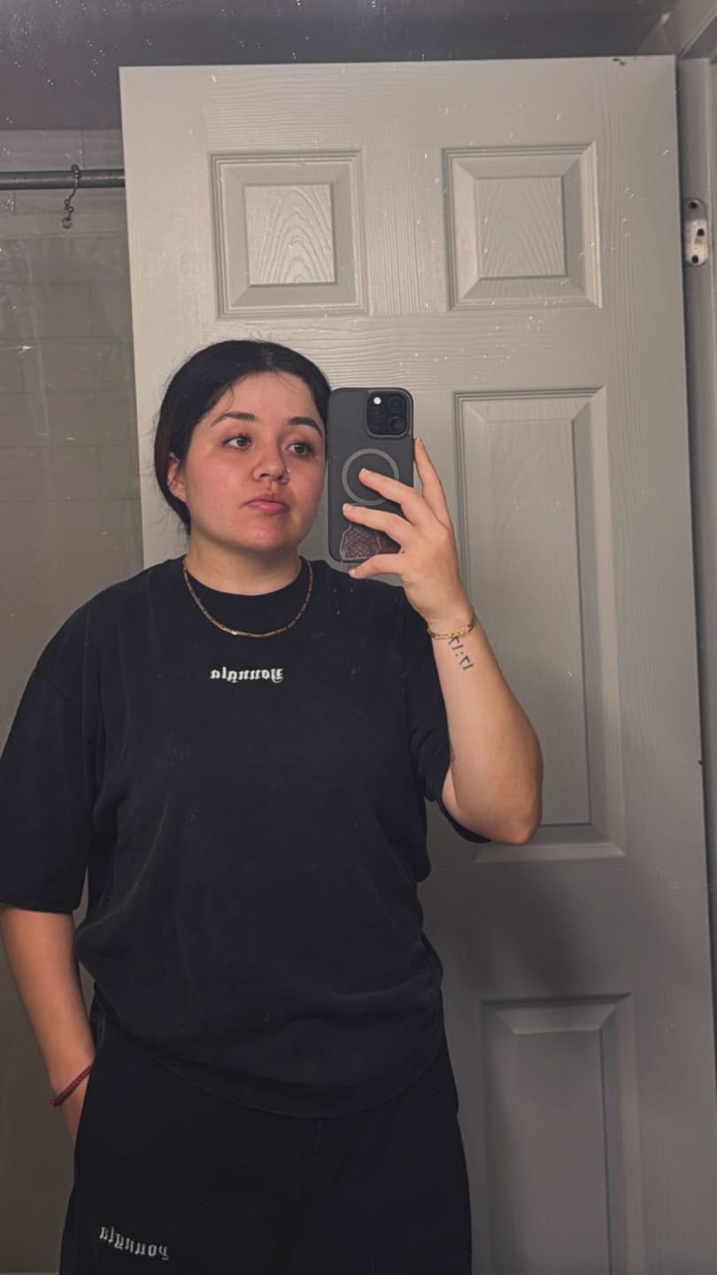Customer photo review of 4293 - Core Relaxed Tees