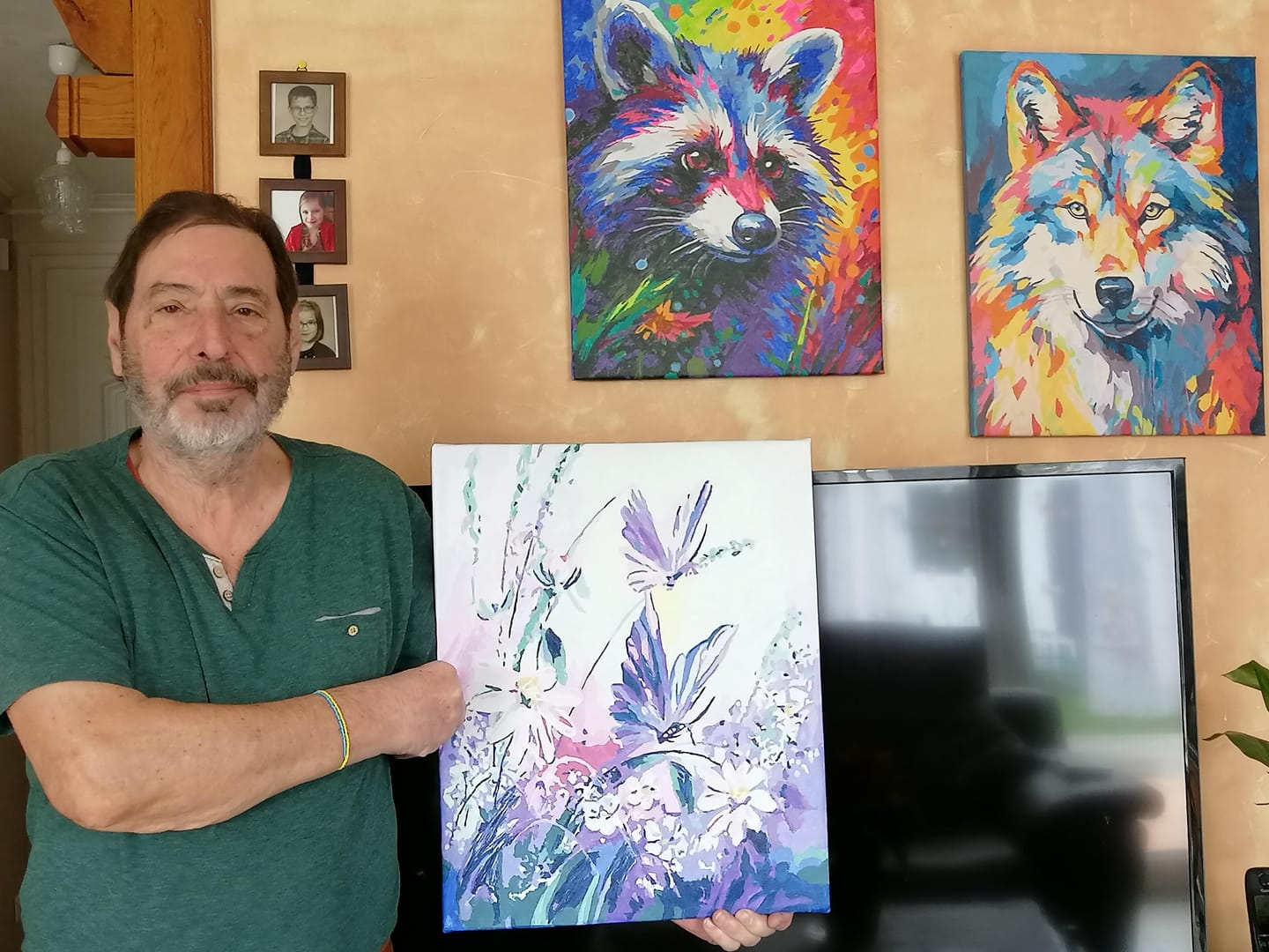 Customer photo review of Raton laveur Coloré Abstrait