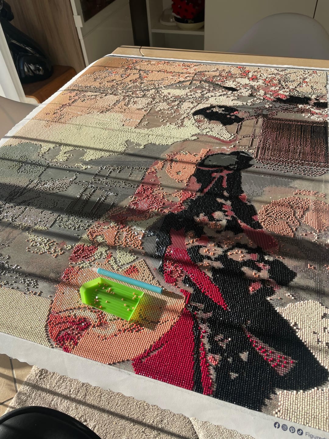 Customer photo review of Broderie Diamant - Scène Vintage d’une Geisha en Hiver