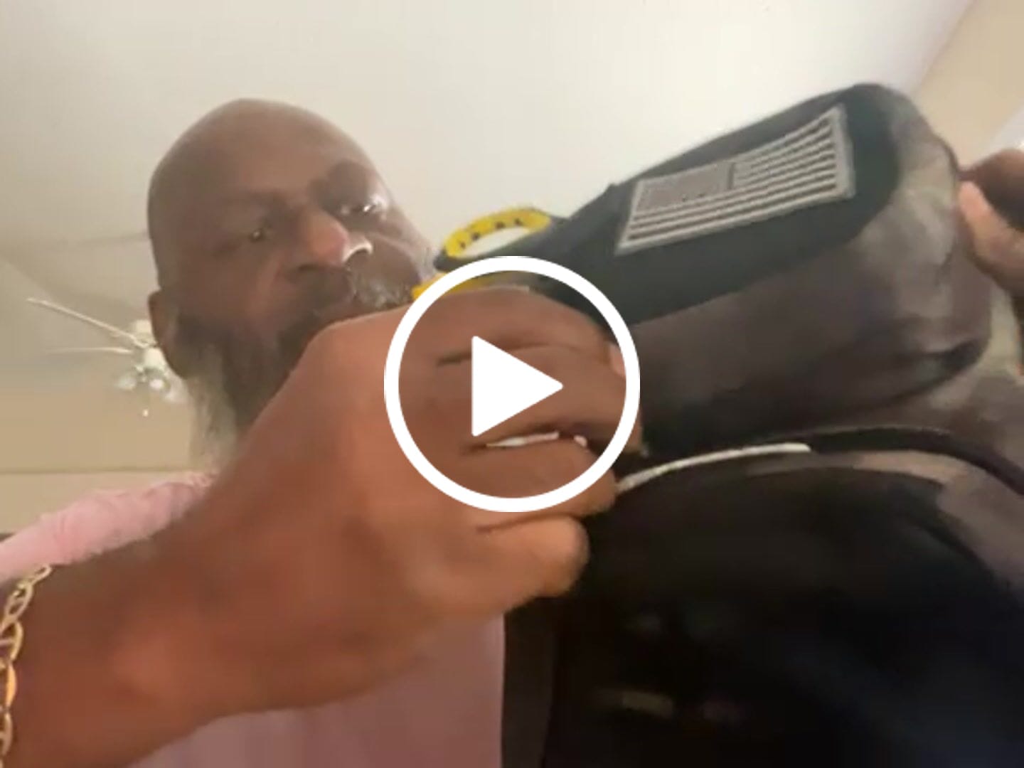 Customer video review of Mini Scissors for Cutting Braided Fishing Line