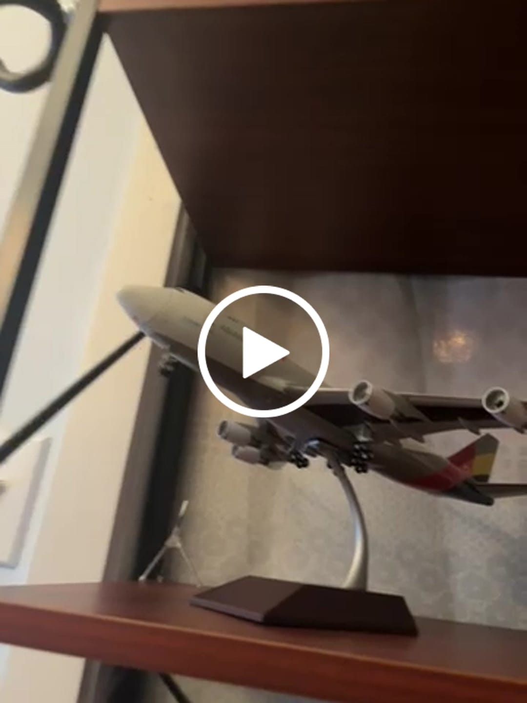 Customer video review of GEMINI200 ASIANA CARGO 747-400F 1/200 REG#HL7616 INTERACTIVE
