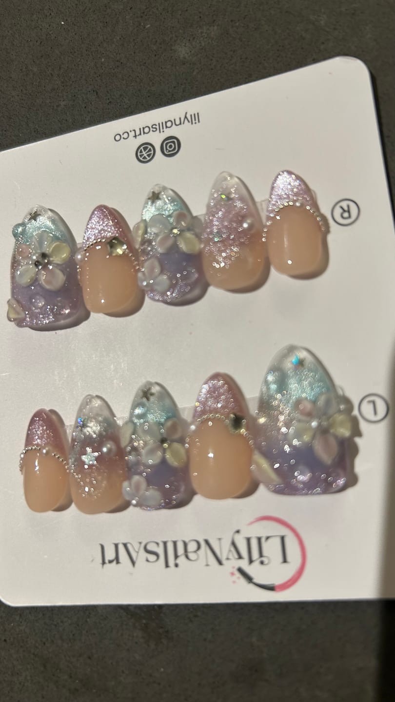 Customer photo review of Custom Nails