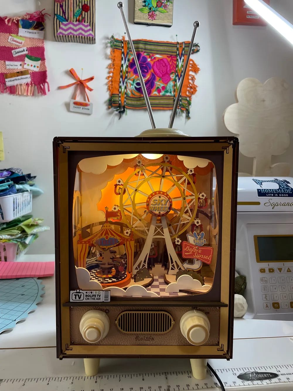 Customer photo review of Puzzle 3D Boîte à musique Carnaval au coucher du soleil