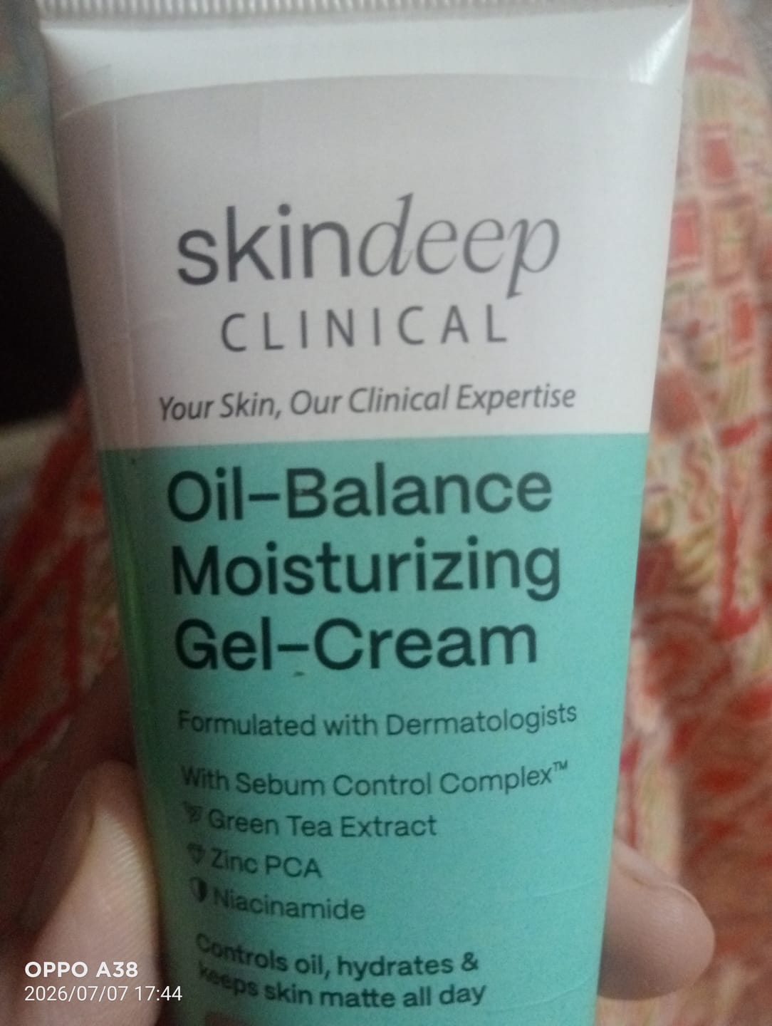 Customer photo review of Oil-Balance Moisturizing Gel-Cream
