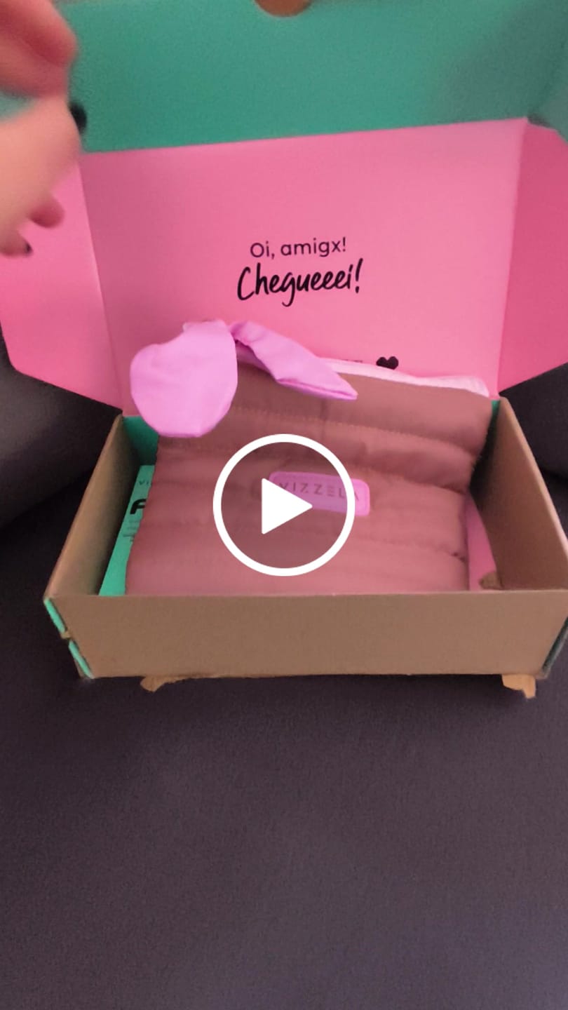 Customer video review of Base Líquida FIX - Vizzela